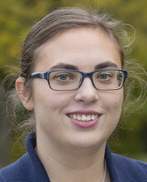 Julia Haxter